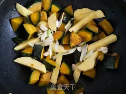 Make Sweet pumpkin noodles step 5