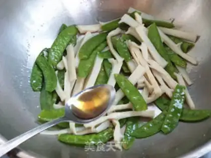 Make Dutch beans step 8