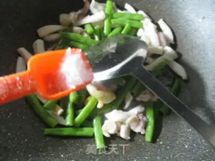 Make Peaches fried squid step 8