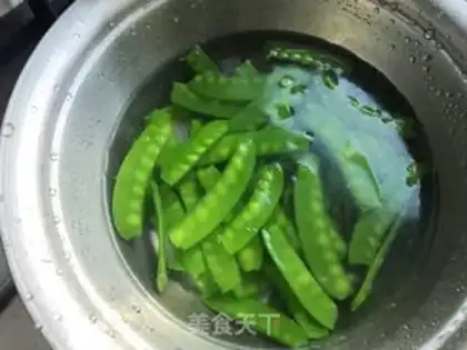 Make Lily Dutch beans step 4