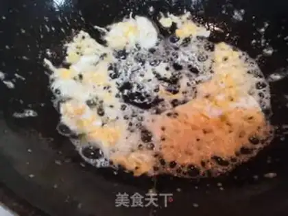 Make Pickle egg fried rice step 2