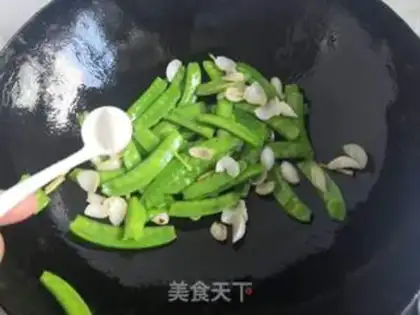 Make Lily Dutch beans step 10