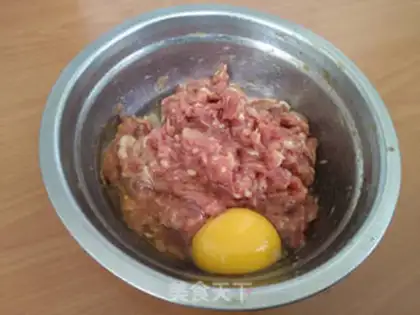Make Pork balls step 2