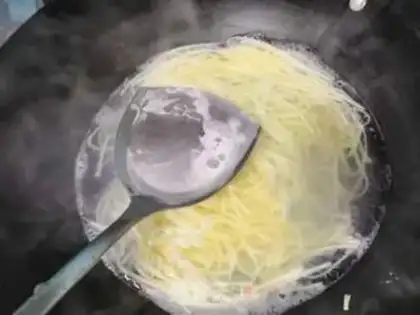 Make Soup noodles step 4