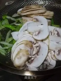 Make Straw mushrooms step 2