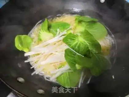 Make Soup noodles step 6