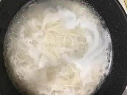Make Smoked fish noodles step 3