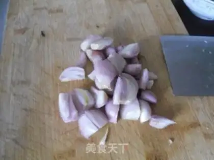 Make Onions of garlic burning squid step 2