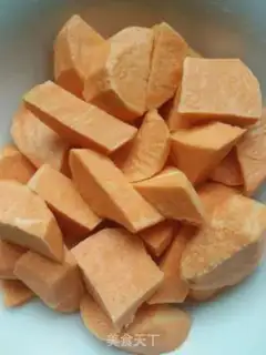 Make Red potato sesame buns step 0