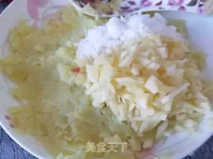 Make Apple potato step 1