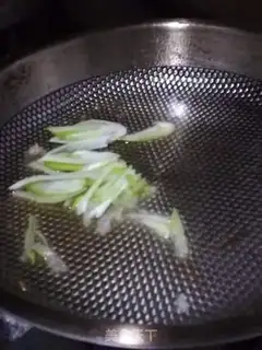 Make The pepper cutters step 3