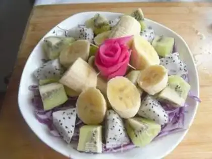 Make Pyramid blue fruit salad step 8