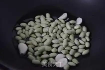 Make Scrambled beans step 3