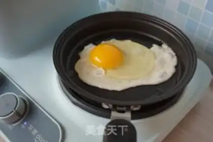 Make Egg cucumber sandwich step 3