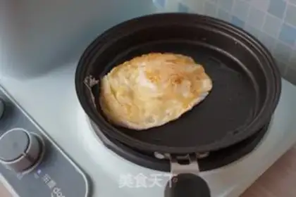 Make Egg cucumber sandwich step 4