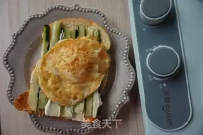 Make Egg cucumber sandwich step 5
