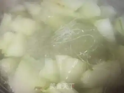 Make Shrimp melon soup step 2