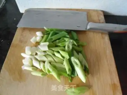 Make Burning fish onions step 3