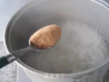 Make A radish fan soup step 4