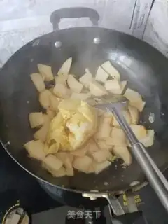Make Quail eggs and white mushrooms step 4