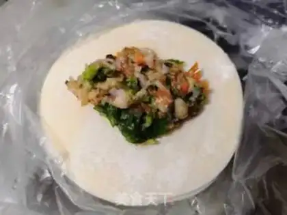 Make Three fresh fried dumplings step 1