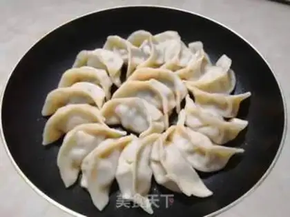 Make Three fresh fried dumplings step 6