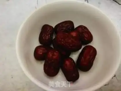 Make "Red dates, verbite, soybeans." step 0
