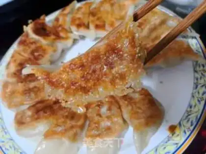 Make Three fresh fried dumplings step 10