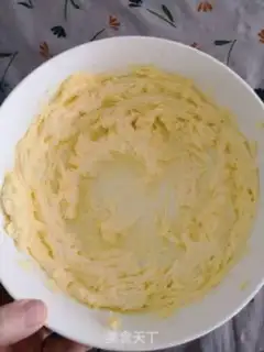 Make Onion cookies step 1