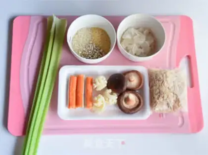 Make Seafood congee step 0