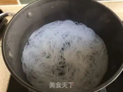 Make Garlic fan sap step 0