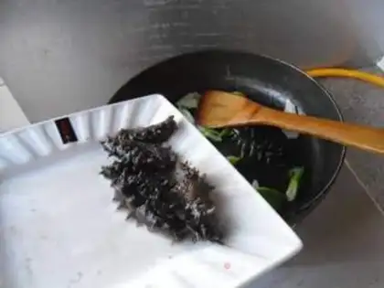 Make Burning sea cucumber step 7