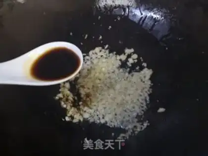 Make Garlic fan sap step 5