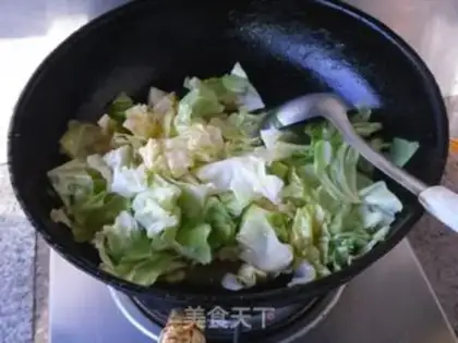 Make Red curry and cabbage step 5