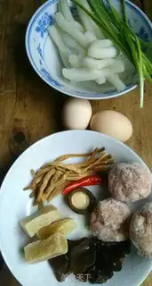 Make Meatball soup step 0