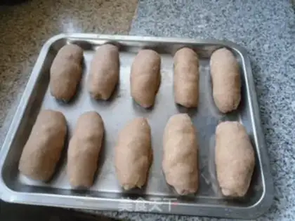 Make Red sugar bread step 9