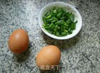 Make Sweet and spicy eggs and rice step 2