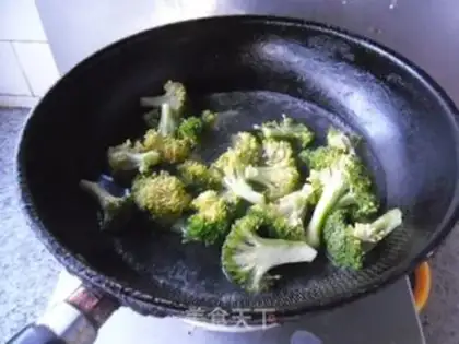 Make Carrot and broccoli step 2