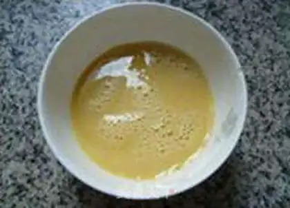 Make Garlic egg fried rice step 4