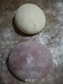 Make Rainbow bun step 1