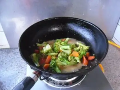 Make Carrot and broccoli step 9