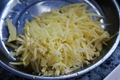 Make Fried potatoes step 0