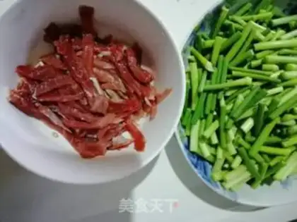 Make Garlic meat step 0