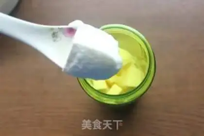 Make Banana apple shake step 4