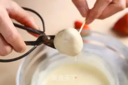 Make Strawberry chocolate step 7