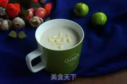 Make Banana apple shake step 6