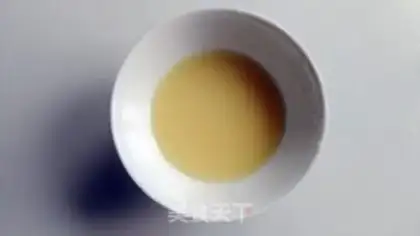 Make Egg-bread step 1