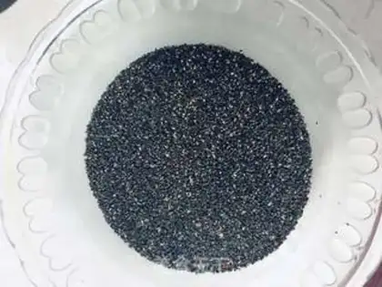 Make Black Sesame Pie step 0