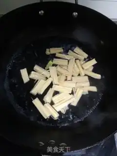 Make A cucumber collide step 1