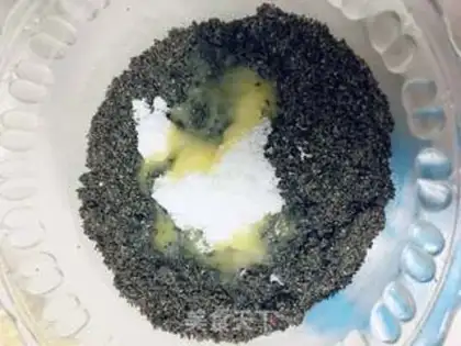 Make Black Sesame Pie step 4